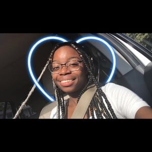 Meet your Posher, Kerisa